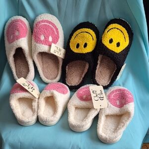 Cozy Smiley Face Slippers - Pink and Black (A19)